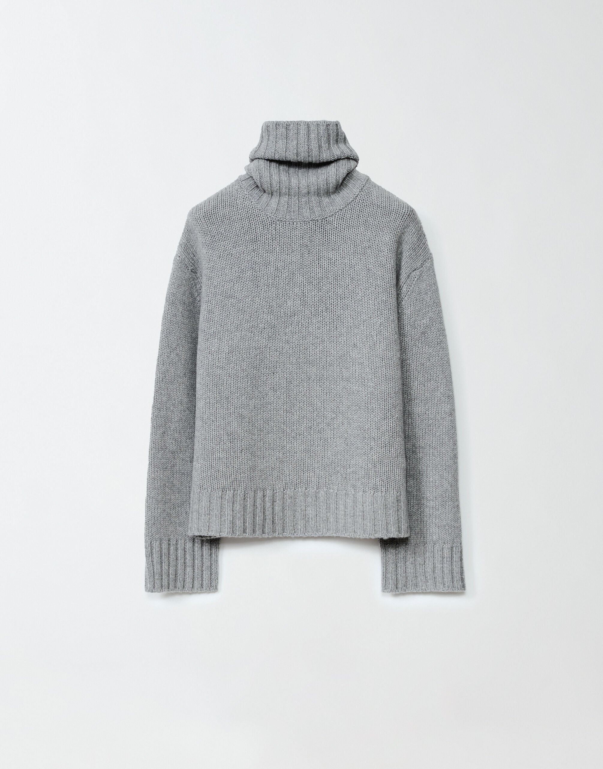 ${brand} Platinum boxy sweater, rock ${colorDescription} ${masterID}