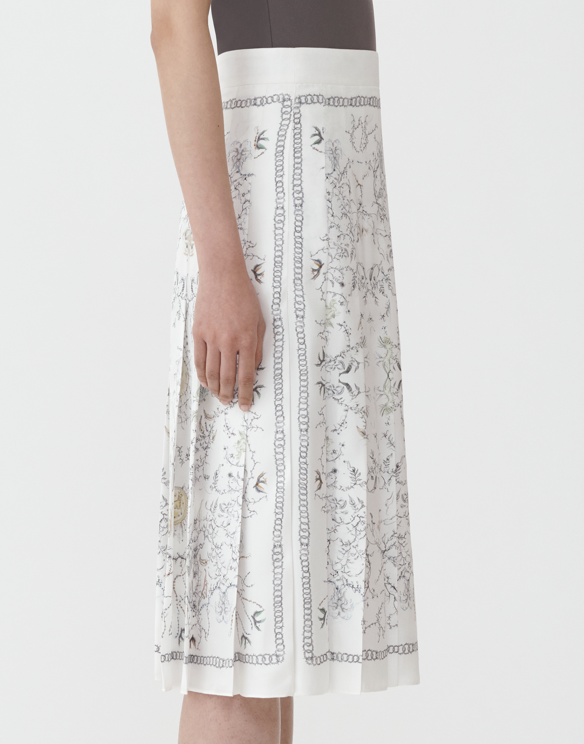 Shop Fabiana Filippi Printed Twill Pleated Skirt In White